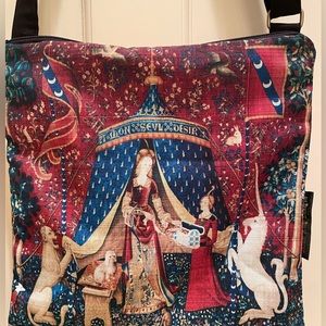 NWOT The Lady and the Unicorn Bag. Excellent! Medieval.🏰